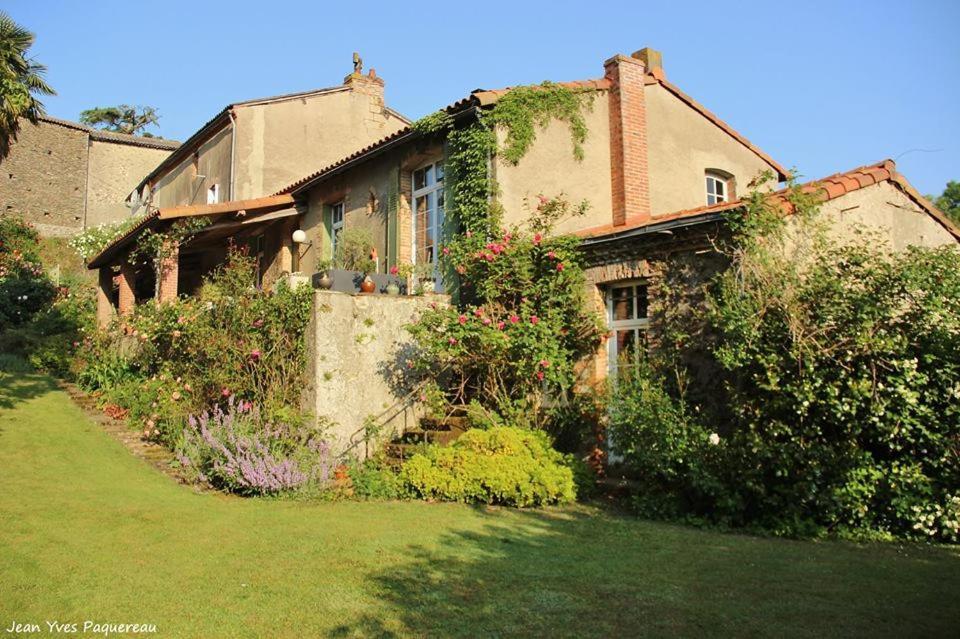 Le Moulin Neuf Villa Beaupreau-en-Mauges Exterior photo